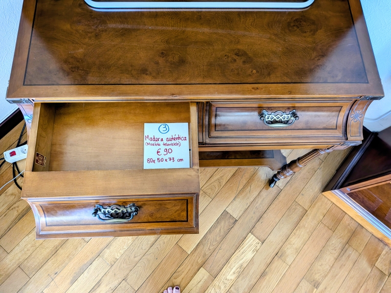 Mueblo televisión vintage