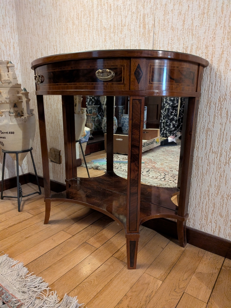 Estanteria con espejo 