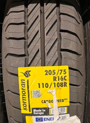 Pneumatics Furgoneta 